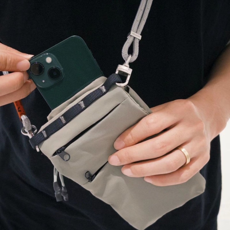 Men Slim Fit Crossbody Phone B - Travel Accessories And Bags ulasan dan harga