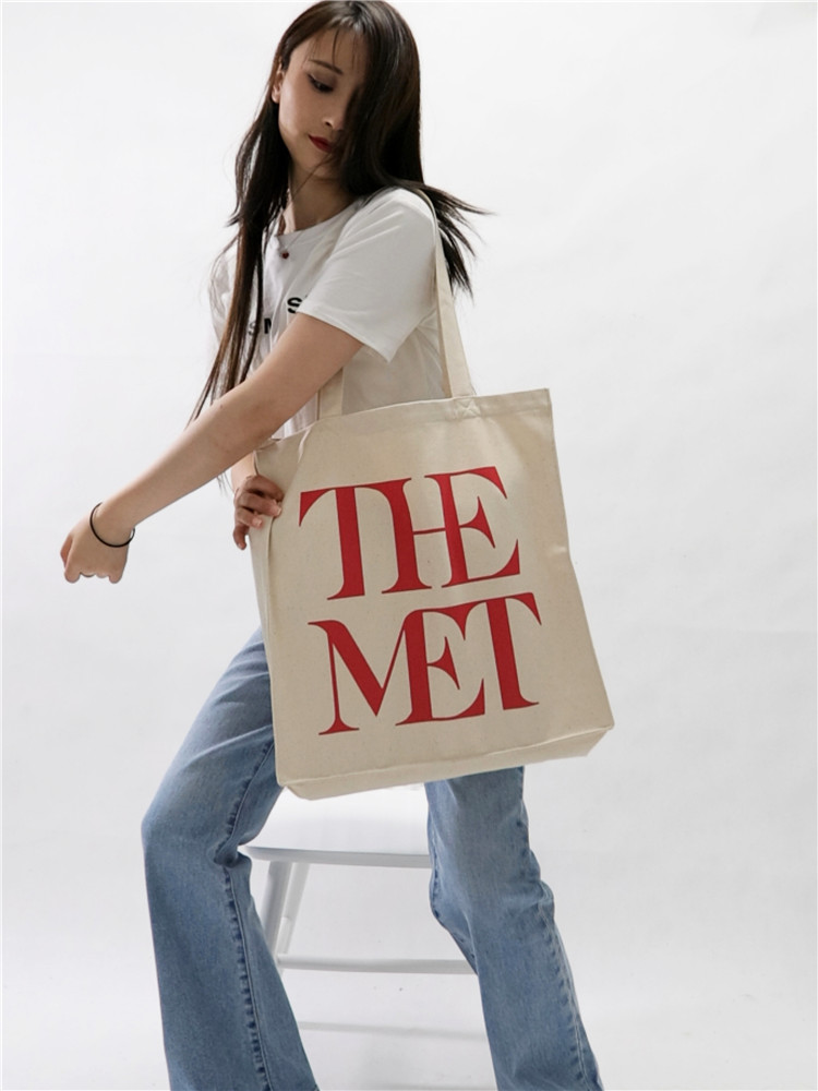 New York Metropolitan Museum o - Travel Accessories New York ulasan dan harga